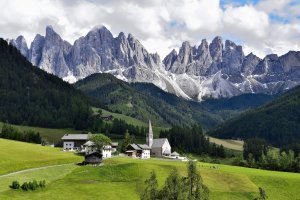 Identification des initiatives de transformations fondées sur la nature pour des territoires durables dans les Alpes